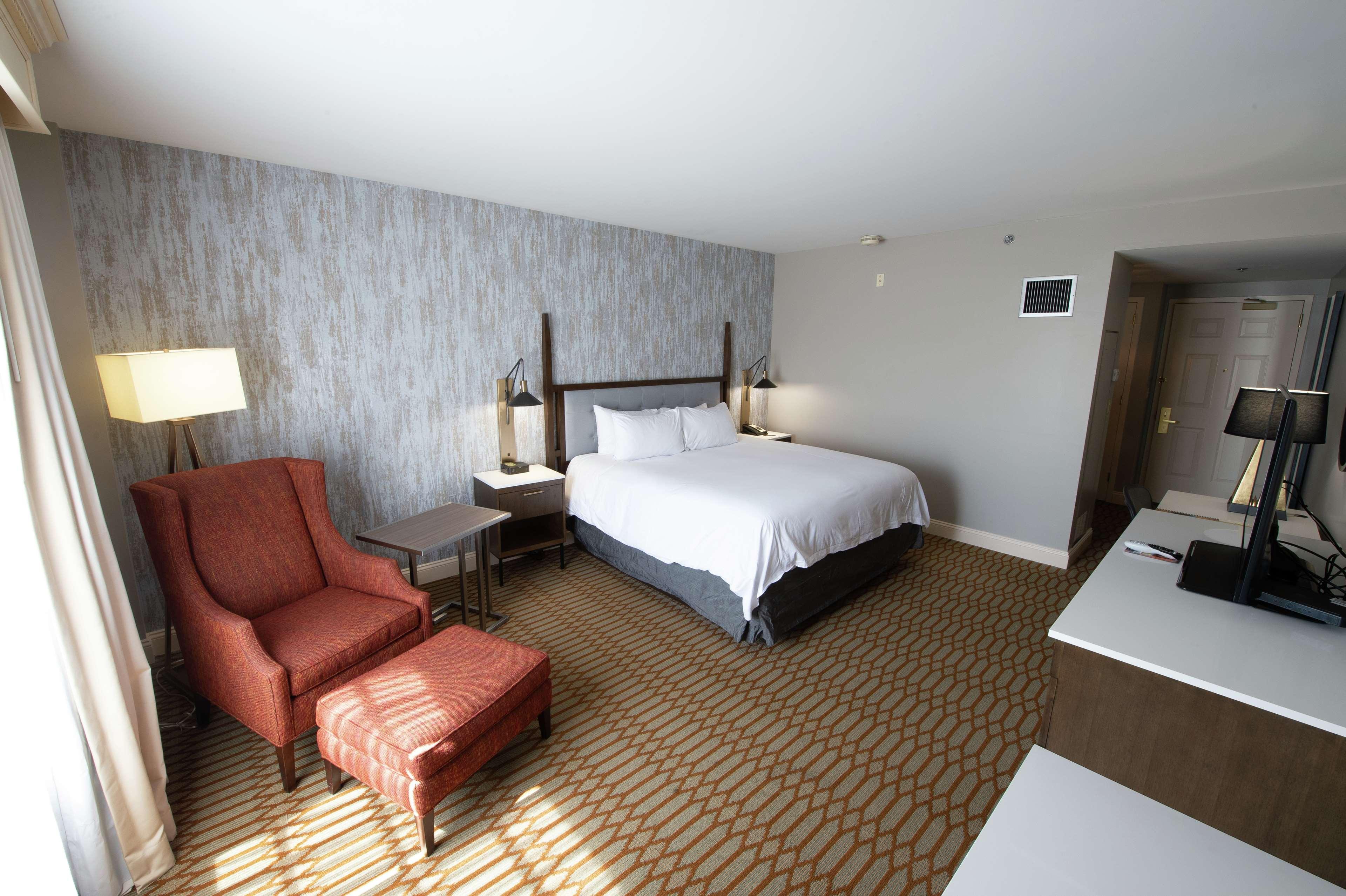 Virginia Crossings Hotel, Tapestry Collection By Hilton Glen Allen Zewnętrze zdjęcie