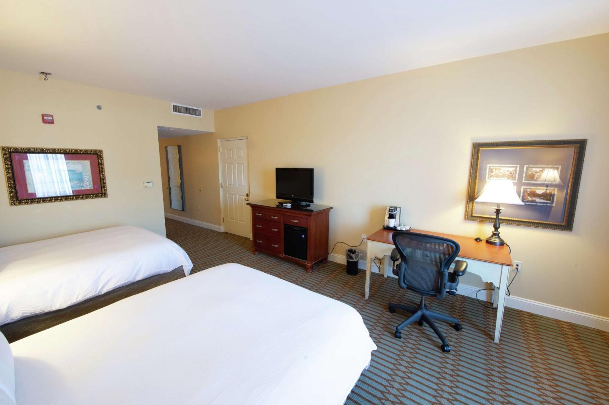 Virginia Crossings Hotel, Tapestry Collection By Hilton Glen Allen Zewnętrze zdjęcie